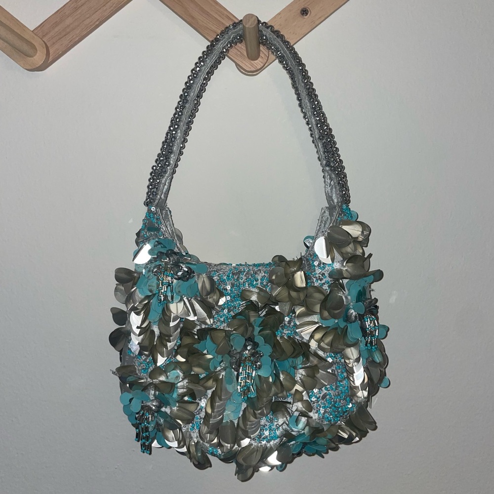 BEADED PURSE - Picture 2 of 5